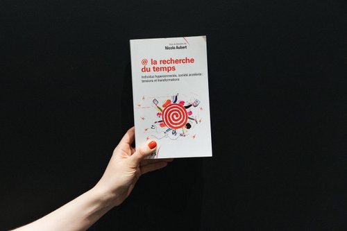 @ La recherche du temps : une analyse de notre rapport à l'urgence