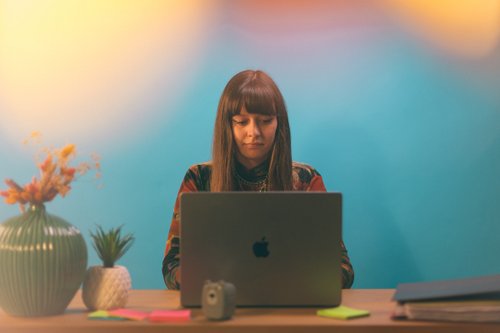 Leaders : apprenez à parler de votre boîte sur LinkedIn