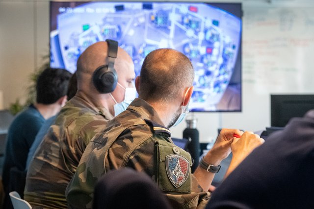 Commandement de la Cyberdéfense (COMCYBER) : photos, vidéos, recrutement