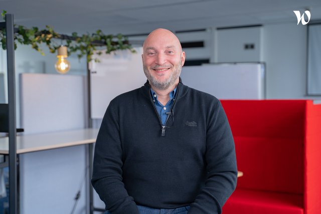 Rencontrez Sébastien, Directeur Ressources Humaines - JPG