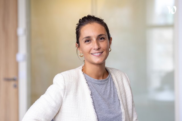 Rencontrez Hélène, Responsable de l’Animation Médicale - deuxiemeavis.fr