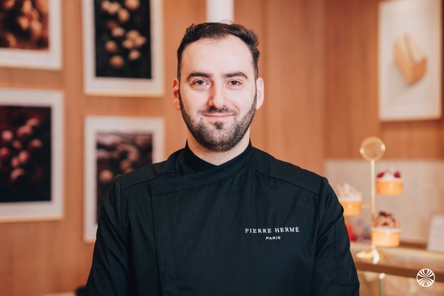 Rencontrez Suleyman, Responsable boutique - Pierre Hermé Paris