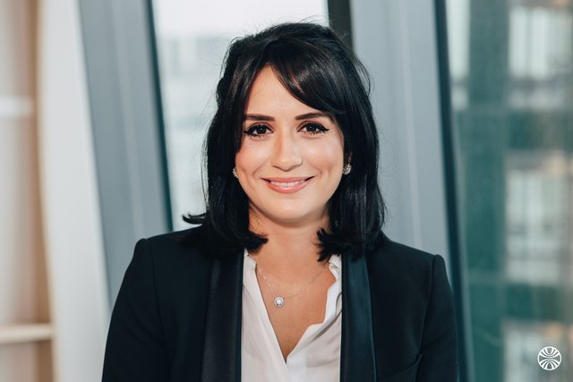 Meet Imène, Project Manager Stress Test Globaux - Natixis