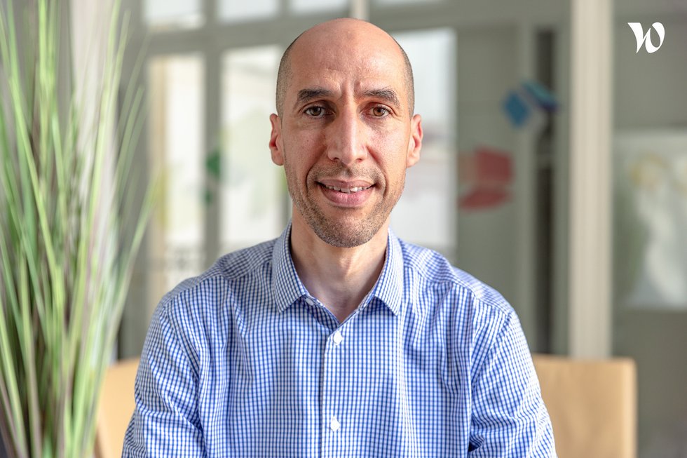 Découvrez Chakib, Responsable ingénierie - TrustBuilder