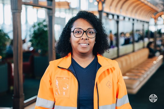 Rencontrez Ève, Chargée de Projet Batiments et Systèmes - Groupe ADP