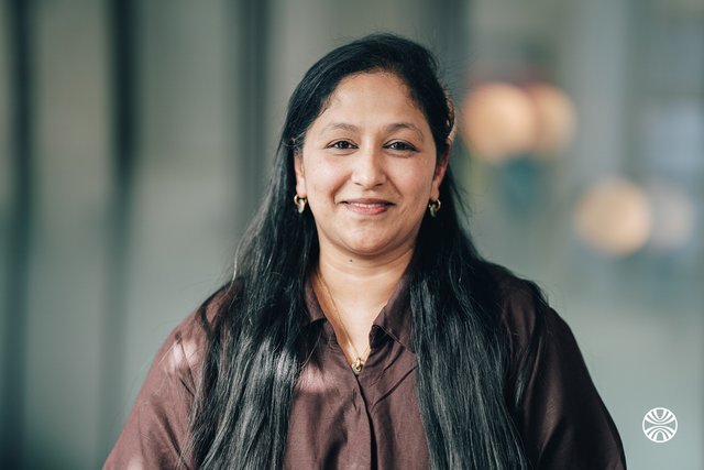 Rencontrez Mohanna, Comptable syndic - Evoriel