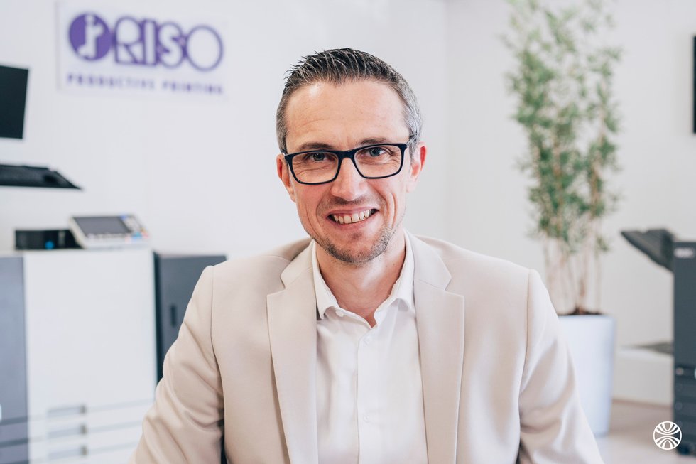 Rencontrez Sylvain, Responsable Formation et support technique France-Export - RISO FRANCE