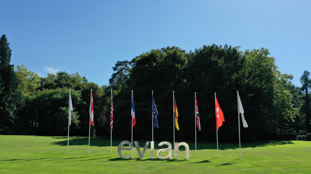 Evian Resort