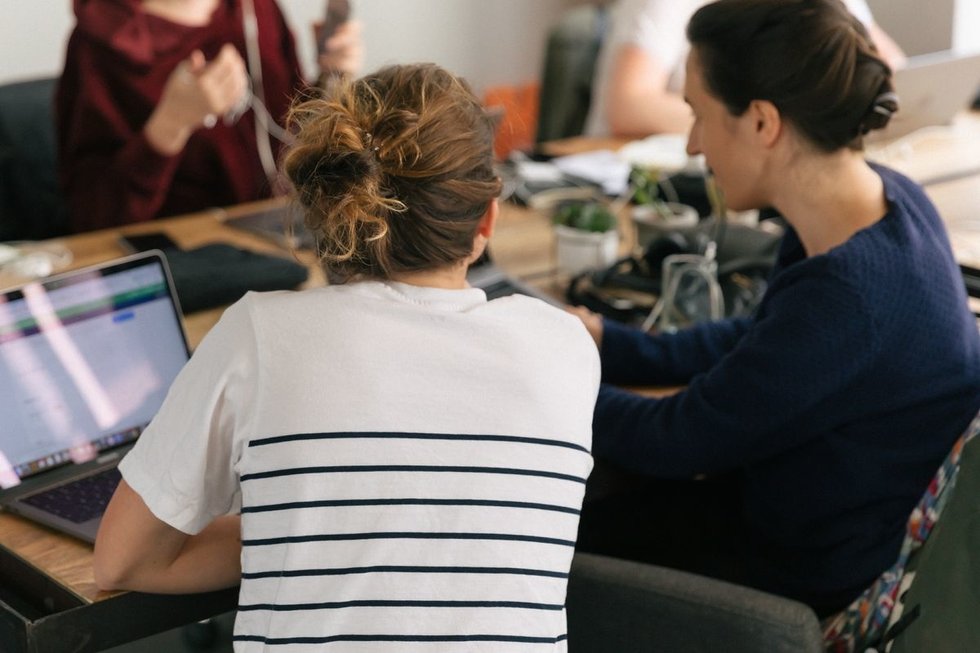 Derecho a la formación en la empresa: seguir estudiando para impulsar tu carrera