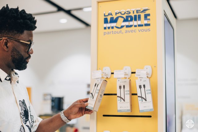 La Poste Mobile