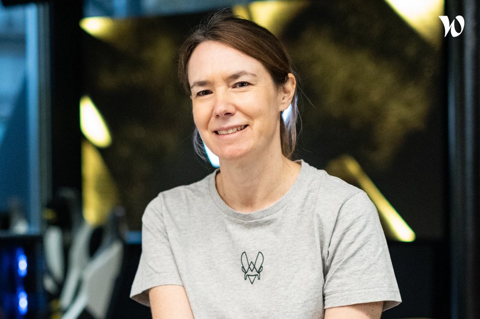 Rencontrez Celine, Legal Director - Team Vitality