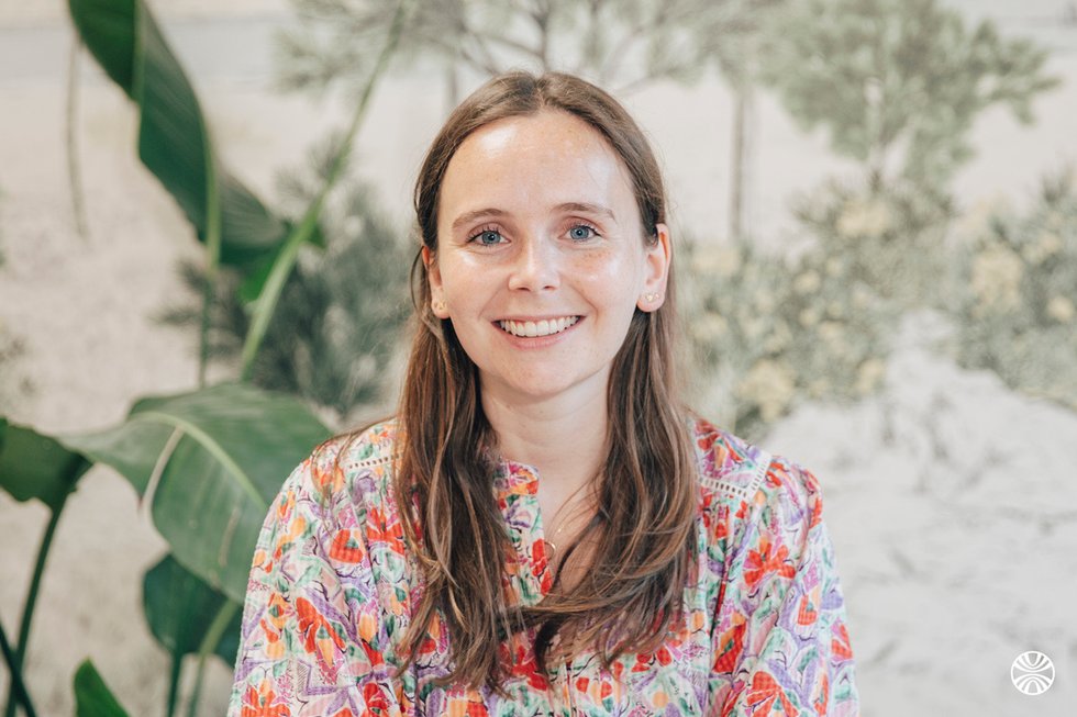 Rencontrez Manon, Cheffe de Produit Marketing - Groupe Inula (Pranarôm- HerbalGem- Biofloral)