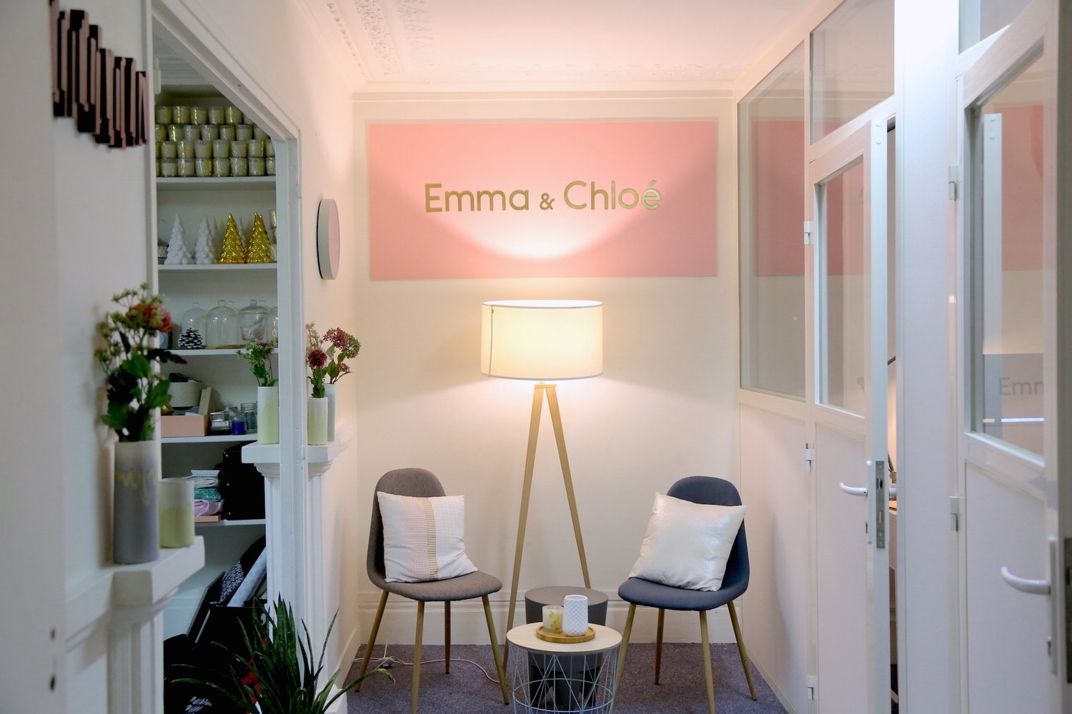 Les bureaux d'Emma & Chloé, un cocon poétique et glamour !