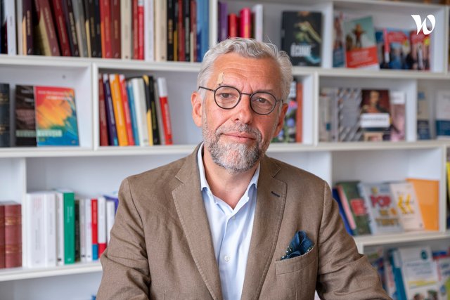 Rencontrez Guillaume, Membre du directoire, Directeur du pôle Education et Formation - HUMENSIS