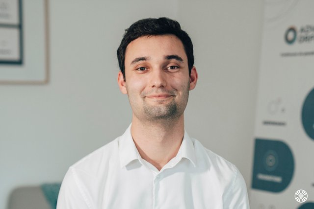 Rencontrez Tom, Senior Audit et TS - Advolis Orfis