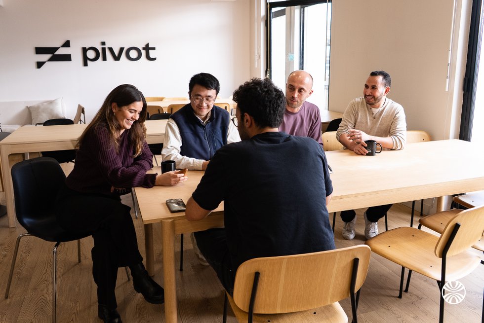 Pivot