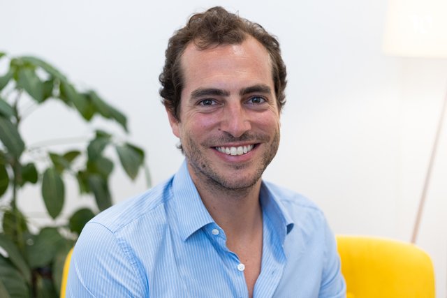 Rencontrez Charles Eliott, CEO et Fondateur - GlobalExam