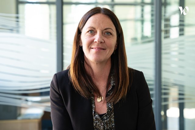 Rencontrez Perrine, Directrice d’agence - Banque Populaire Du Nord