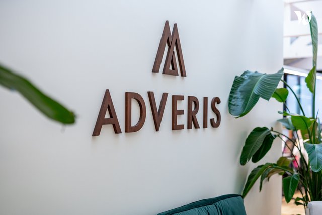 Adveris