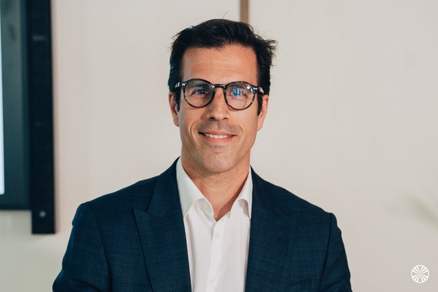 Rencontrez Christophe, Directeur Commercial - Banque Wormser Frères