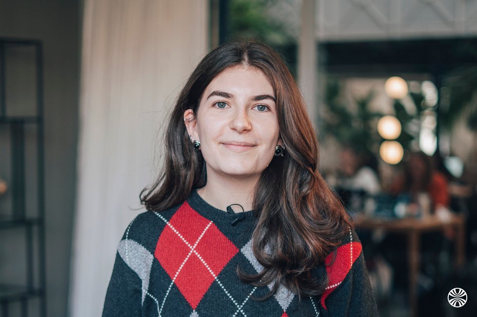 Rencontrez Perrine, Graphiste - Symetrics