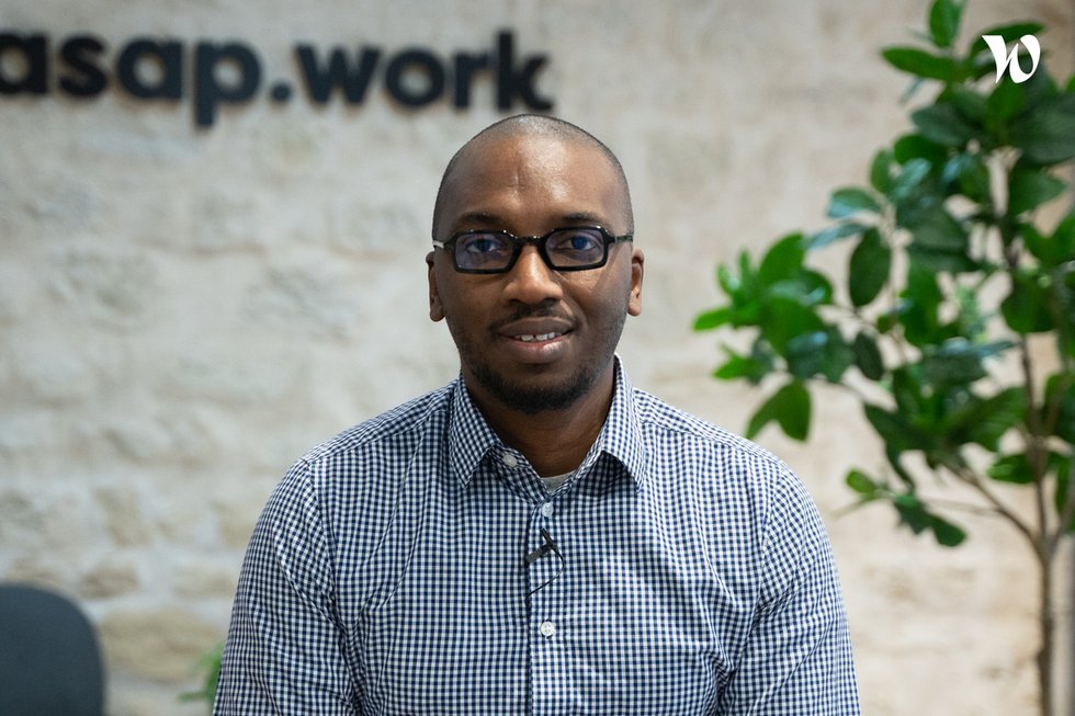 Rencontrez Mamad, Product Builder - asap.work