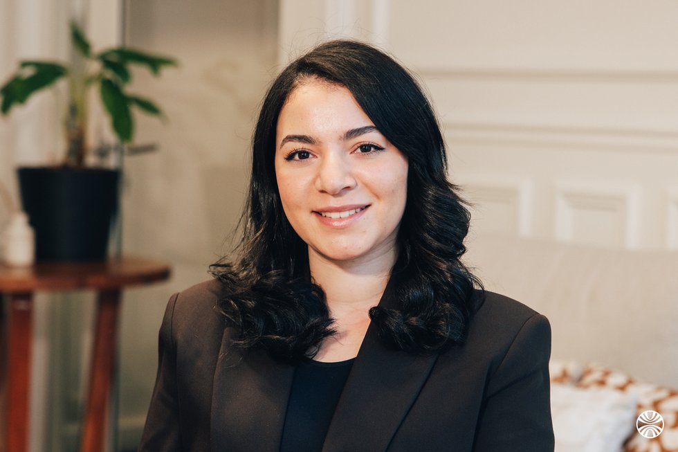 Rencontrez Malika, Consultante Senior - Milestone Advisory