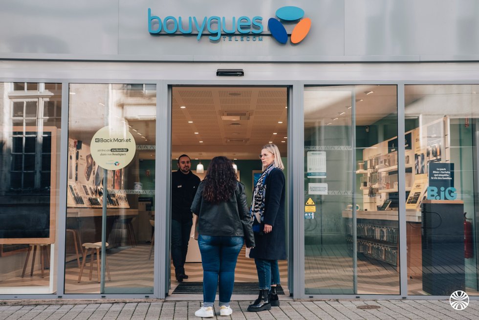 CINECOM, 1er partenaire de BOUYGUES TELECOM