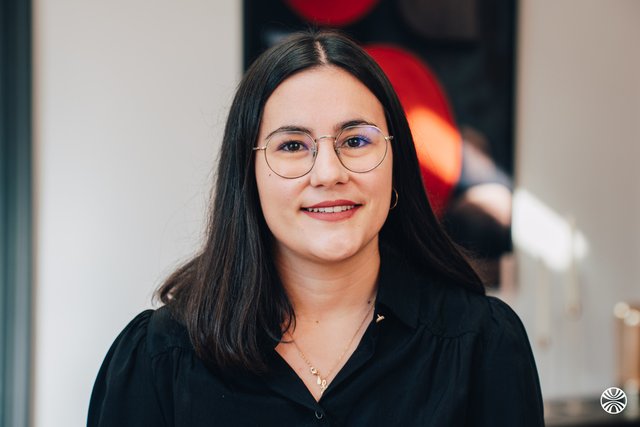 Rencontrez Roxane, Consultante Senior - Titan Partners