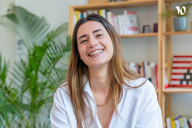 Rencontrez Margot, Directrice Relations Presse et Influence B2C - White Mirror