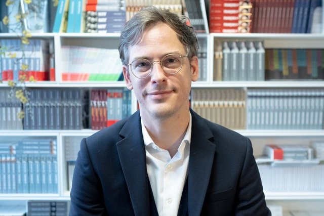 Rencontrez Nicolas, Directeur éditorial Histoire - HUMENSIS