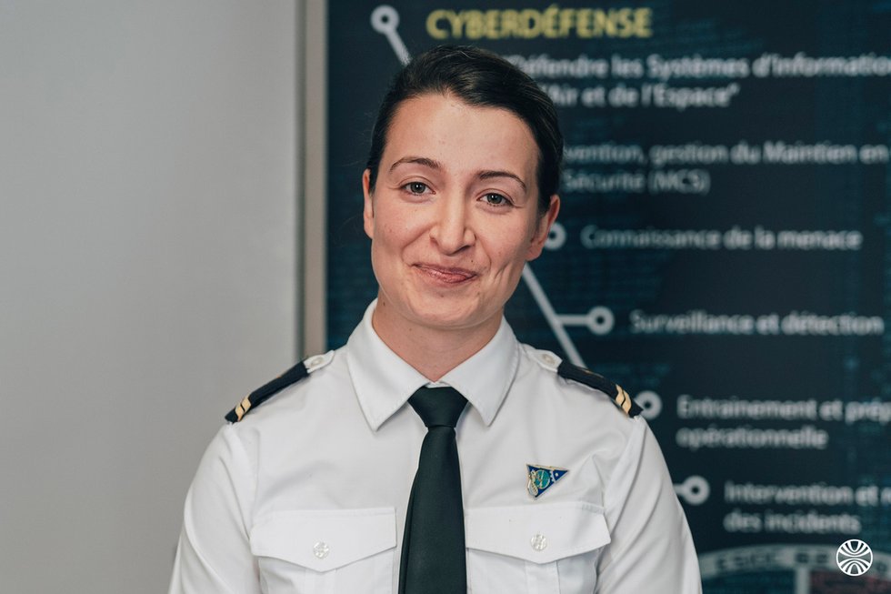 Rencontrez Mélodie, Section d'interet cyber - Commandement de la Cyberdéfense (COMCYBER)