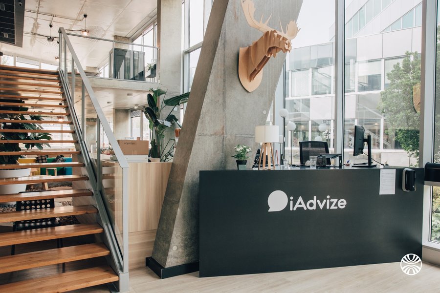 iAdvize