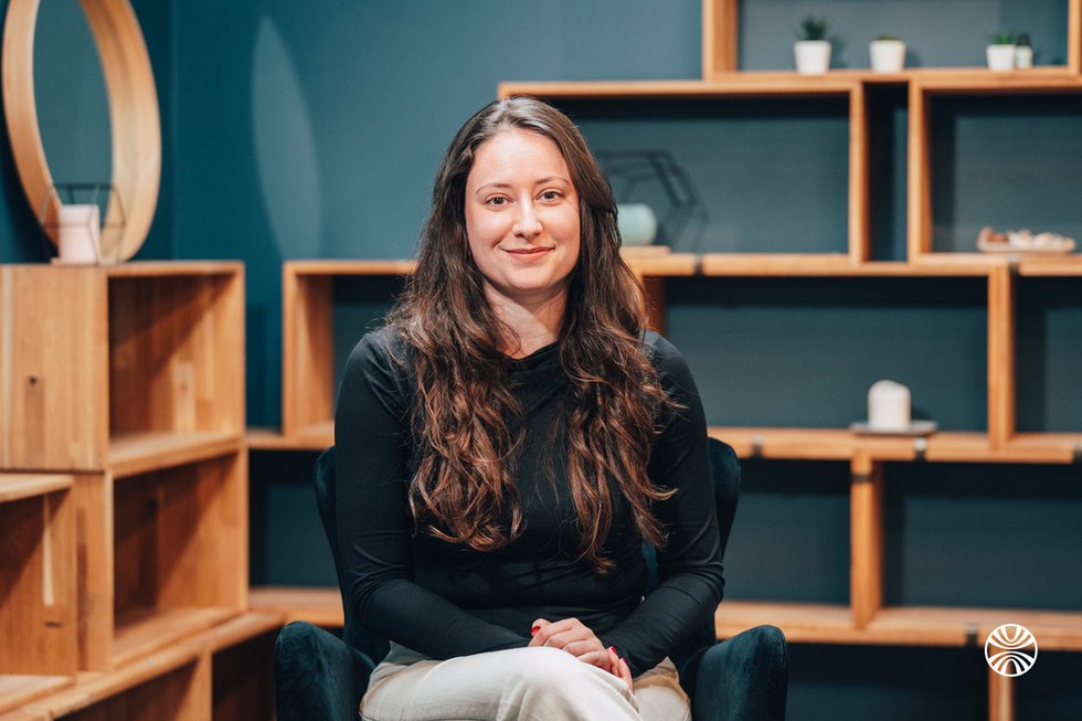 Rencontrez Cécile, Responsable du Pôle Customer Experience - Dealt