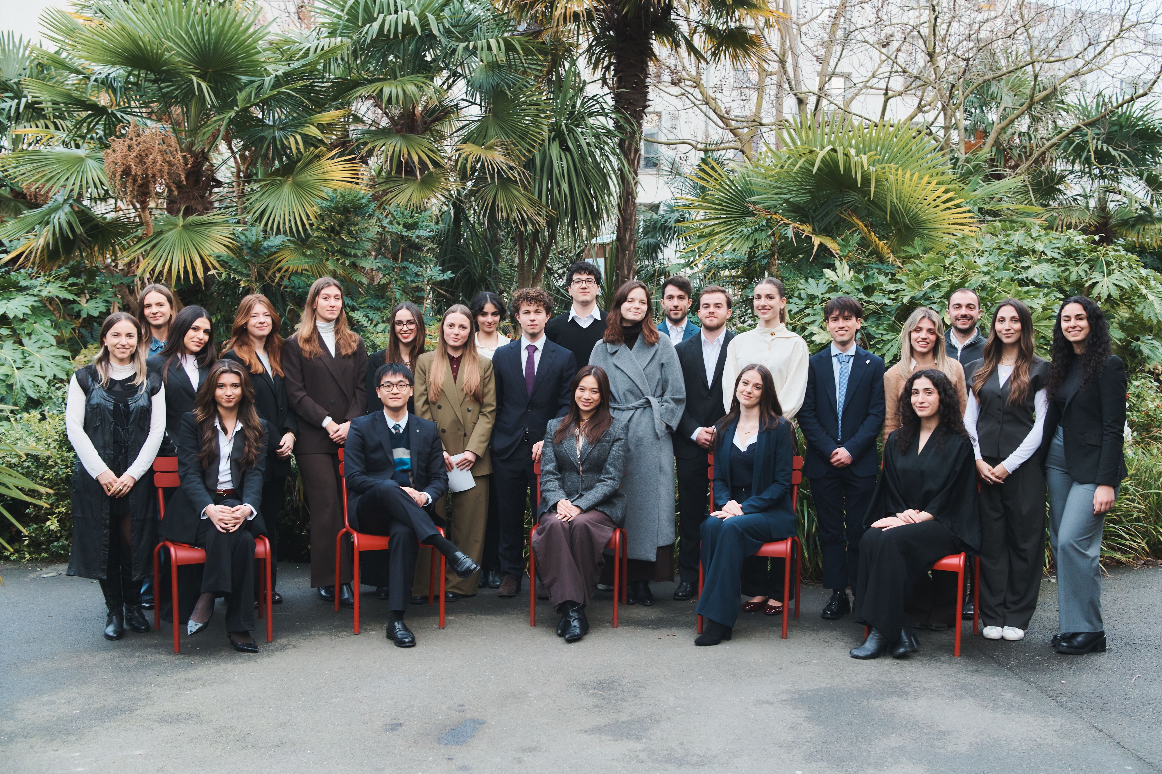 La maison a invité vingt étudiants de l’Università Bocconi de Milan à découvrir l’un de ses seize métiers, la Chaussure.
