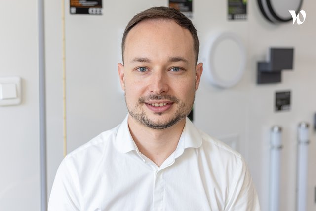 Rencontrez Romain, Directeur des  Achats et Logistique - Clareo