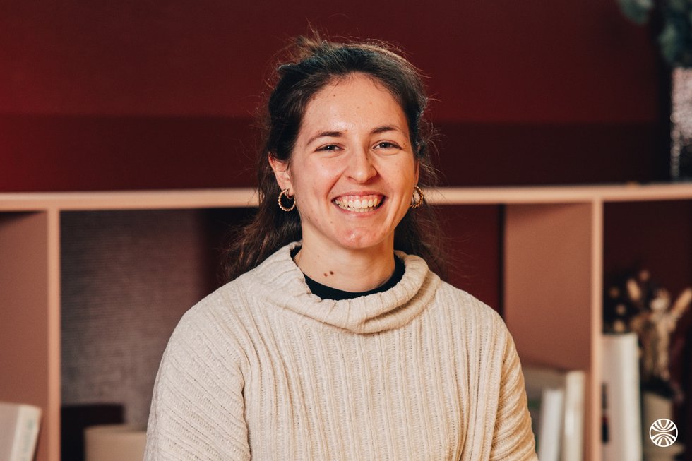 Rencontrez Juliette, Superviseuse en formation - Hello Paris