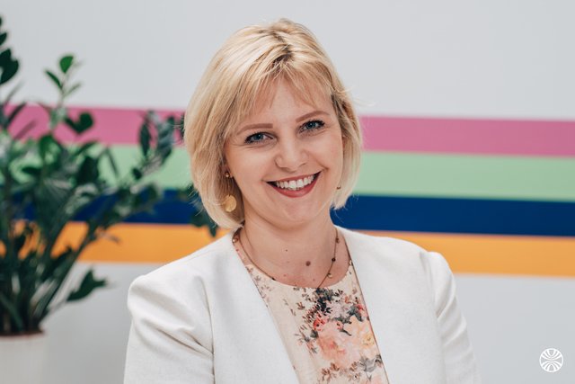 Rencontrez Marine, Directrice Générale - Social Builder
