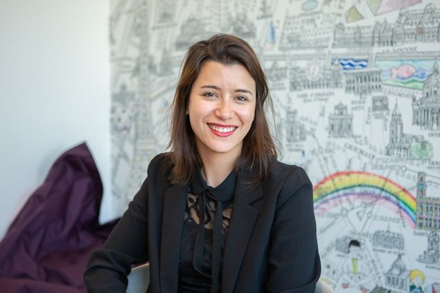 Rencontrez Laura, Real Estate Services Director - Parella