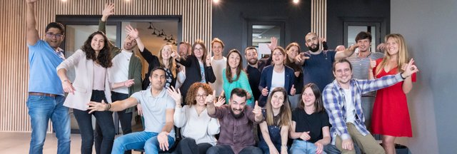 Sofacto devient Frisbii