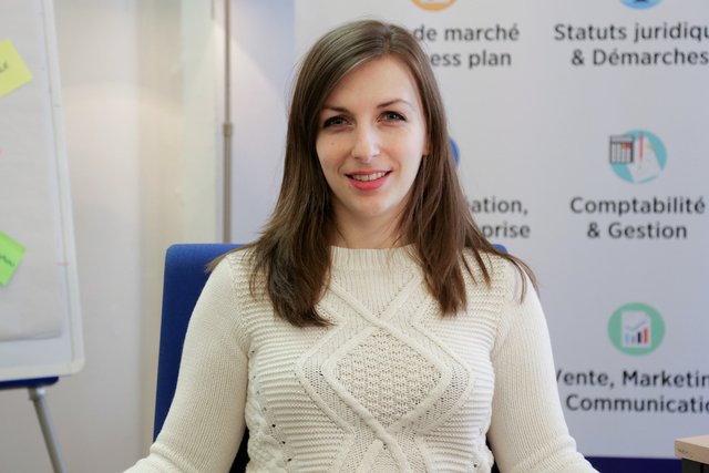 Rencontrez Julie, Conseillère Entrepreneuriat Grands Comptes - CréActifs