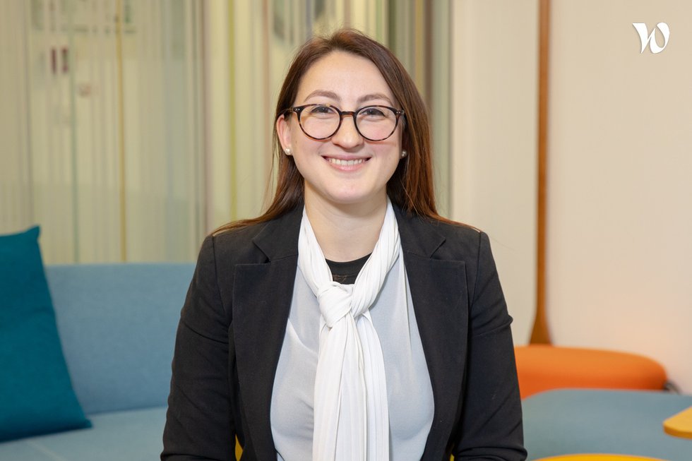 Rencontrez Clémence, Conseiller Commercial - AXA
