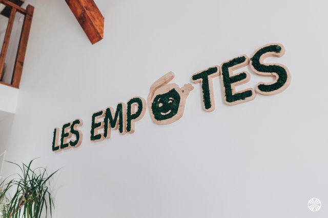 Les Empotés