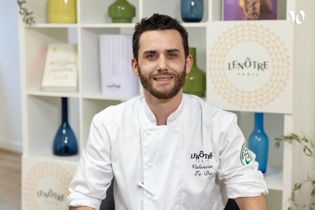 Rencontrez Valentin, Chef de partie en pâtisserie