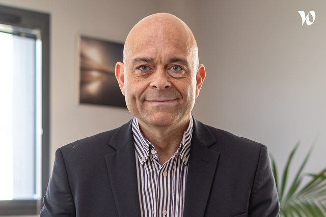 Rencontrez Hervé, Directeur commercial Europe - Quantum Surgical
