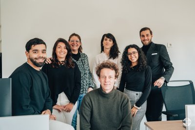 InvestHub