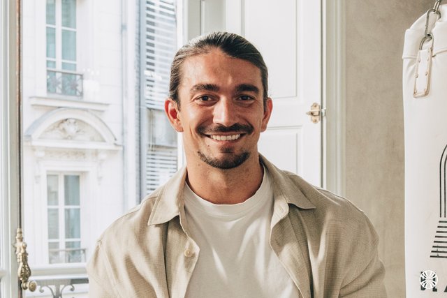 Rencontrez Julien, Manager du Club Blanche - MASADA [Ken Club, Klay, Blanche, Club Maillot, Club Grenelle]