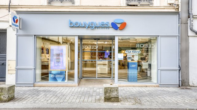 CINECOM, 1er partenaire de BOUYGUES TELECOM