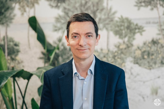 Rencontrez Paul-François, CEO - Groupe Inula (Pranarôm- HerbalGem- Biofloral)