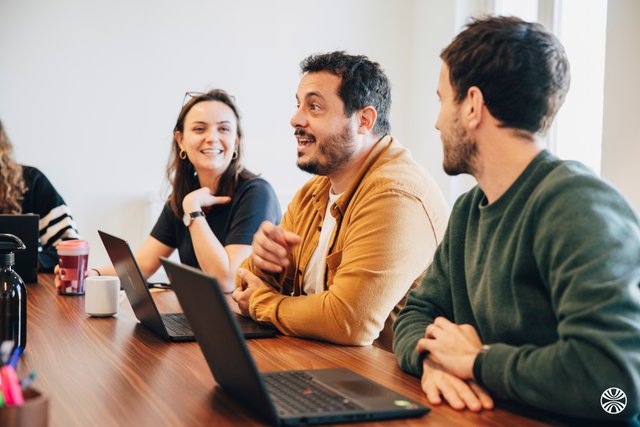 YOUSIGN (soon-to-be YOUTRUST)